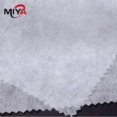 Interlining de poliéster de 36-60 pulgadas / Interlining no tejido para la interfaz de prendas de vestir